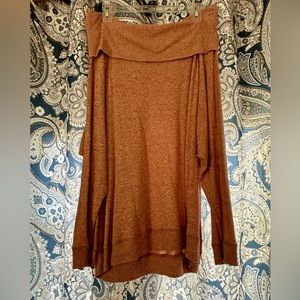 🍊 Express Off the Shoulder Sweater 🍊